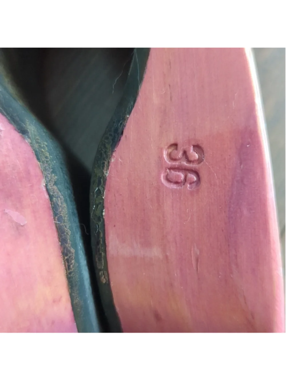 CHANEL Vintage Interlocking CC Logo Clogs